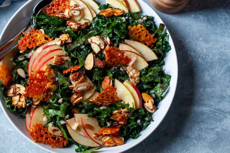 apple and cheddar crisp salad
