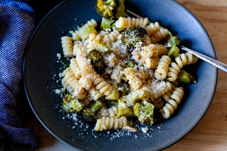 pasta with longer-cooked broccoli